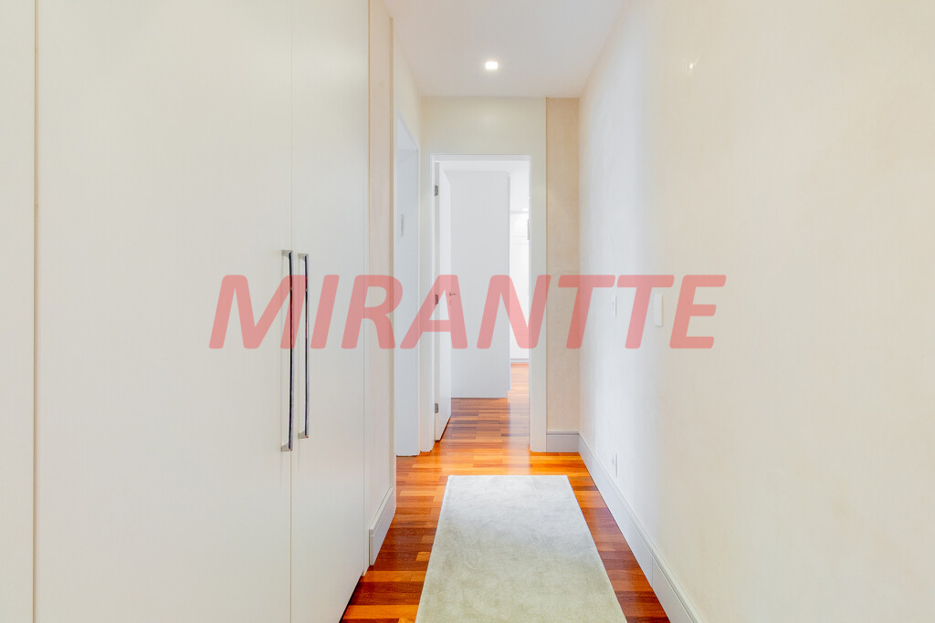 Apartamento de 278m² com 4 quartos em Perdizes