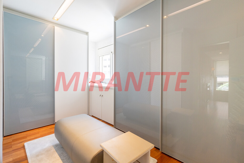 Apartamento de 278m² com 4 quartos em Perdizes