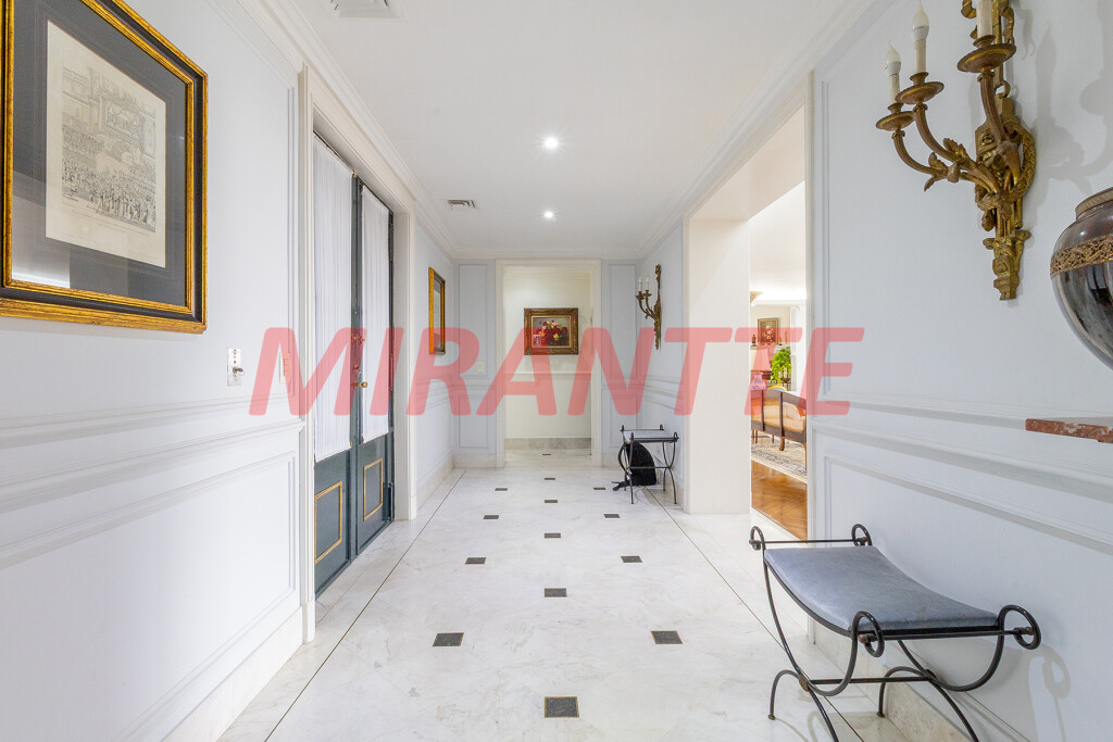 Apartamento de 609m² com 4 quartos em Jardim America