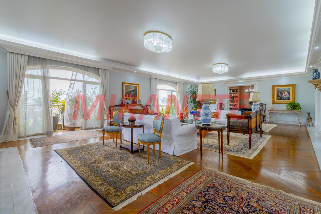 Apartamento de 609m² com 4 quartos em Jardim America