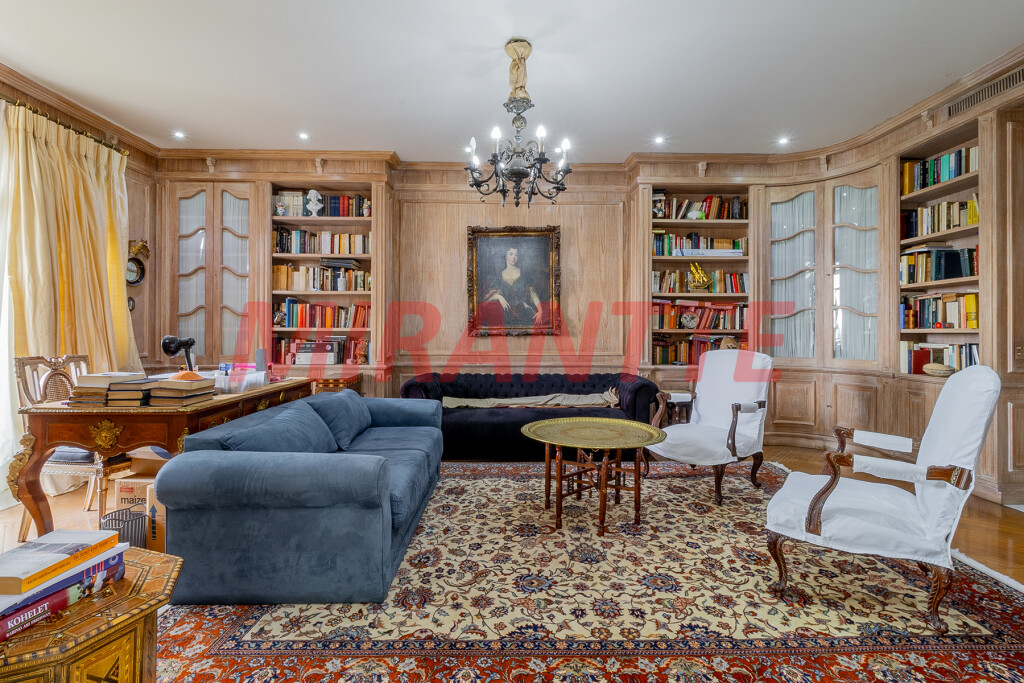 Apartamento de 609m² com 4 quartos em Jardim America