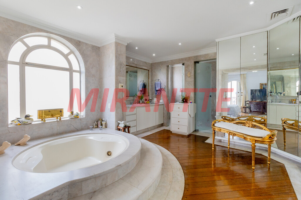 Apartamento de 609m² com 4 quartos em Jardim America