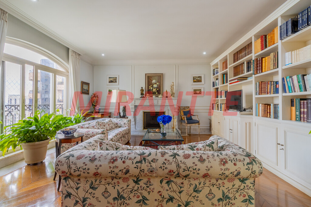 Apartamento de 609m² com 4 quartos em Jardim America