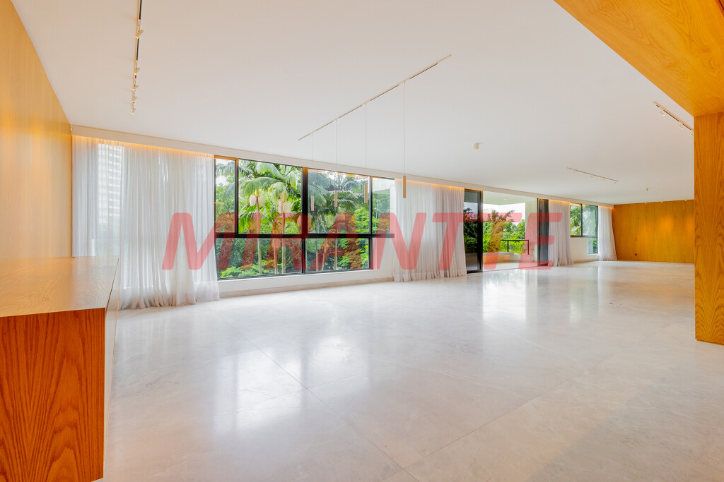Apartamento de 500m² com 4 quartos em Higienópolis