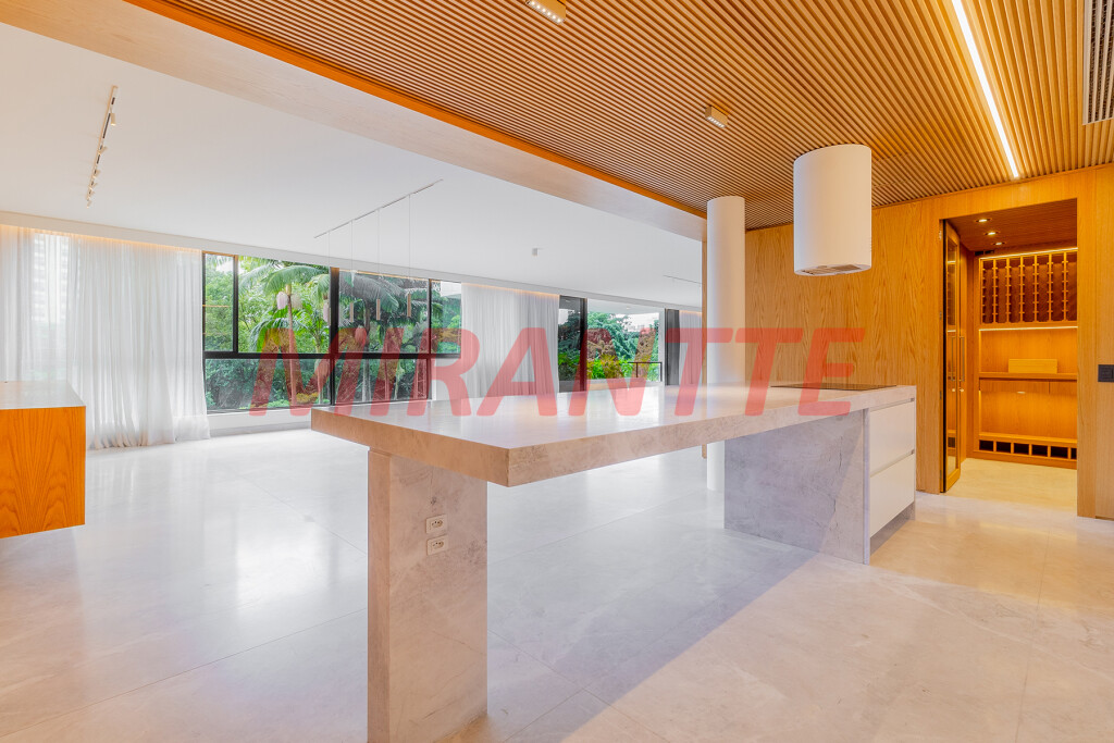 Apartamento de 500m² com 4 quartos em Higienópolis