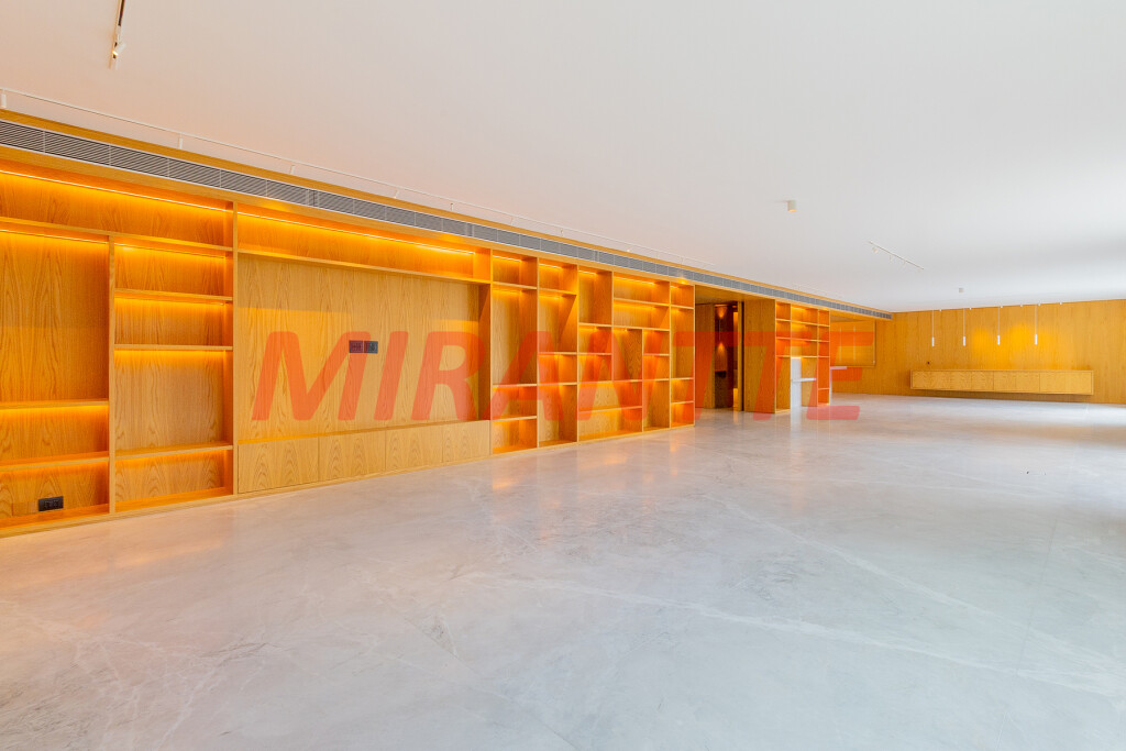 Apartamento de 500m² com 4 quartos em Higienópolis
