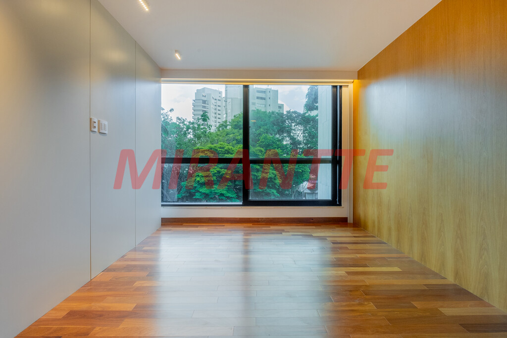 Apartamento de 500m² com 4 quartos em Higienópolis