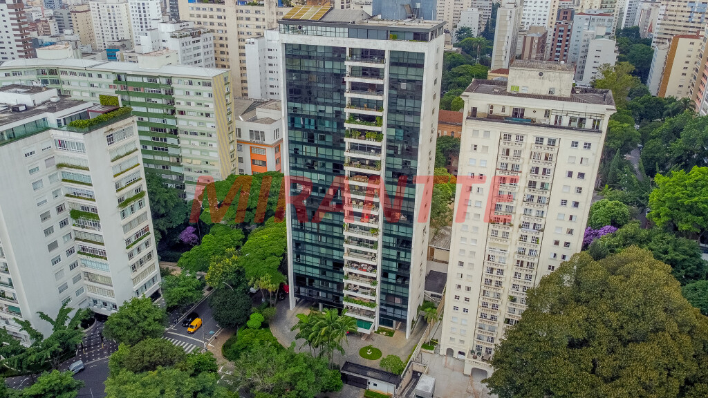 Apartamento de 500m² com 4 quartos em Higienópolis