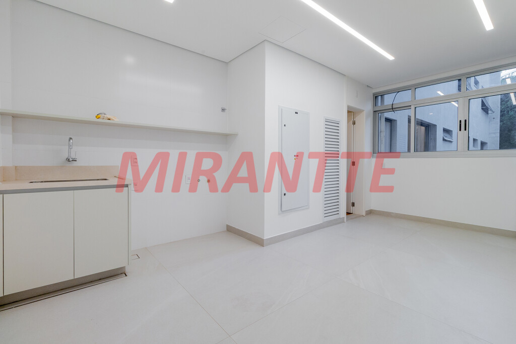 Apartamento de 500m² com 4 quartos em Higienópolis