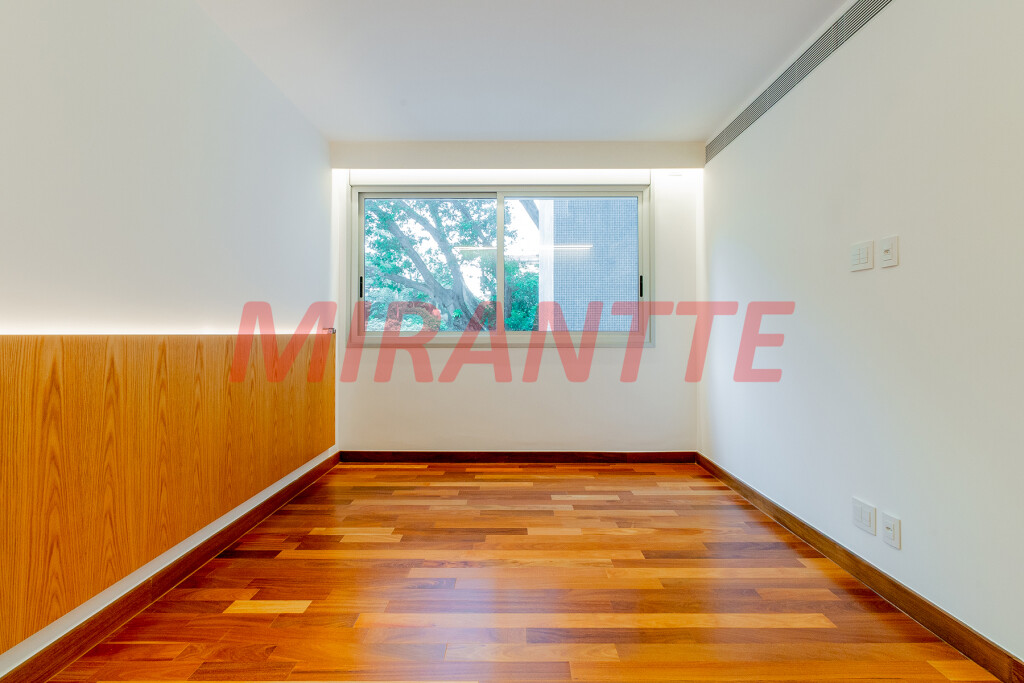 Apartamento de 500m² com 4 quartos em Higienópolis