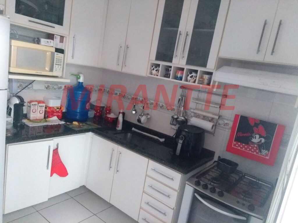 Apartamento de 60m² com 2 quartos em Jaçana