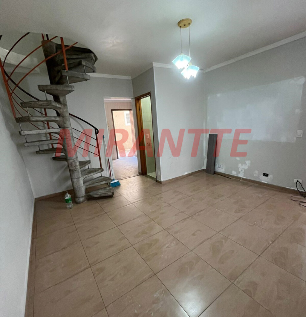 Sobrado de 60m² com 2 quartos em Vila Albertina