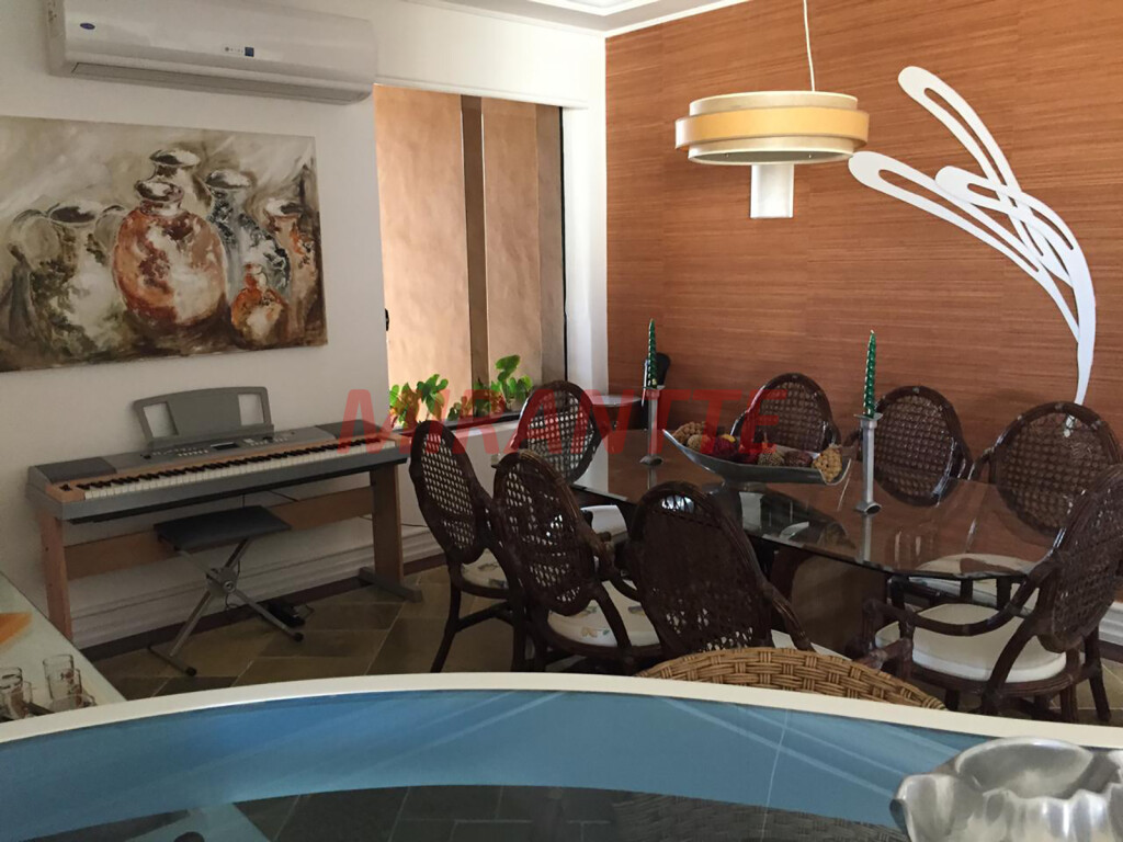 Apartamento de 175m² com 3 quartos em Balneário Guarujá