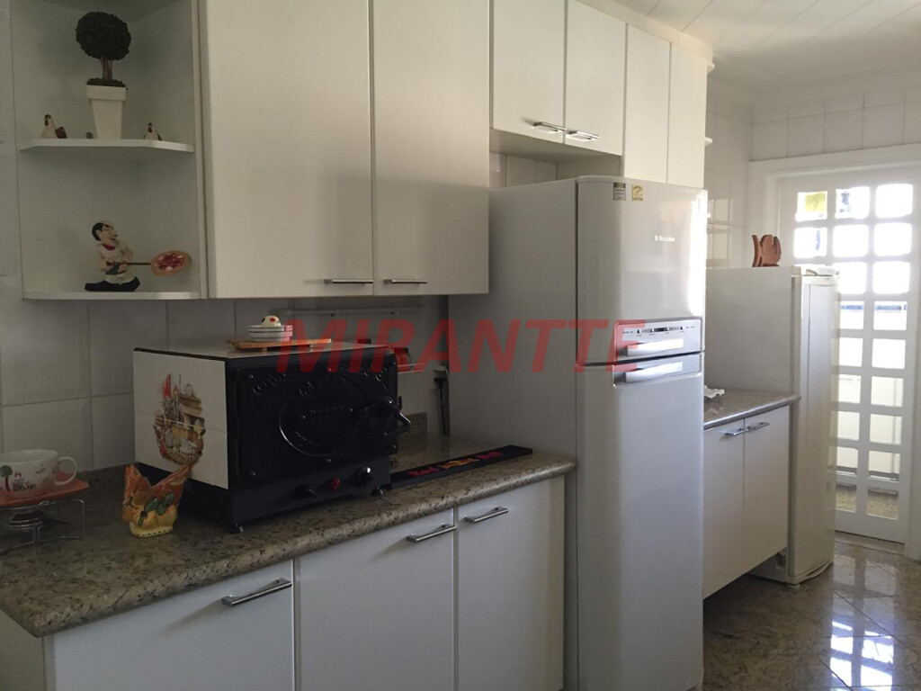 Apartamento de 175m² com 3 quartos em Balneário Guarujá