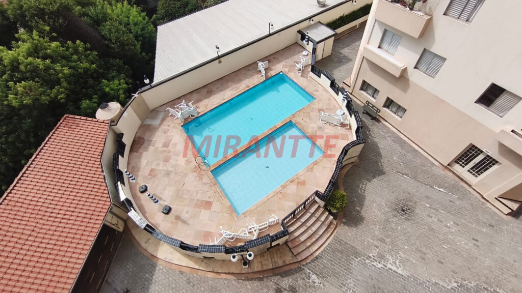 Apartamento de 62m² com 2 quartos em Santa Teresinha