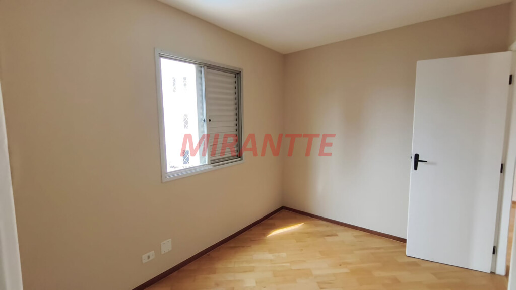 Apartamento de 62m² com 2 quartos em Santa Teresinha