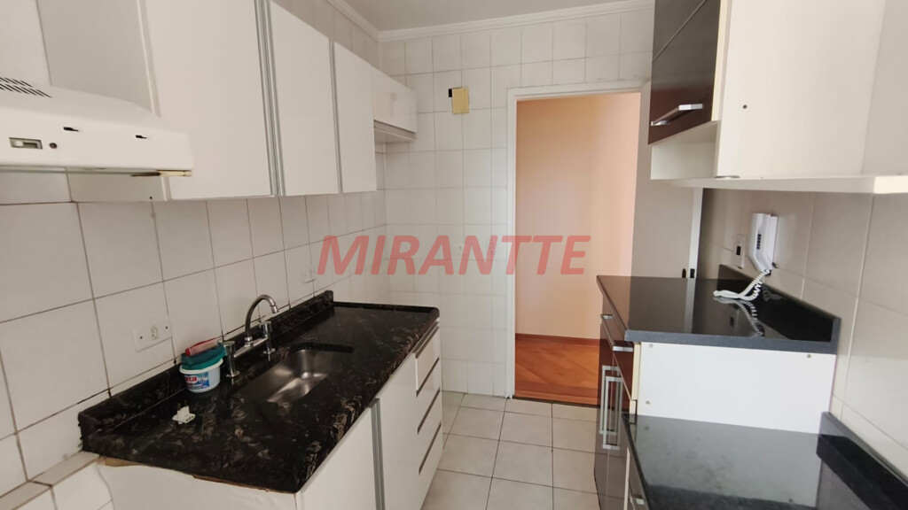 Apartamento de 62m² com 2 quartos em Santa Teresinha