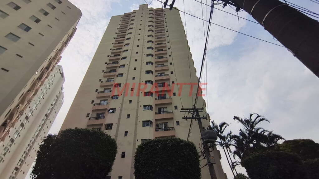 Apartamento de 62m² com 2 quartos em Santa Teresinha