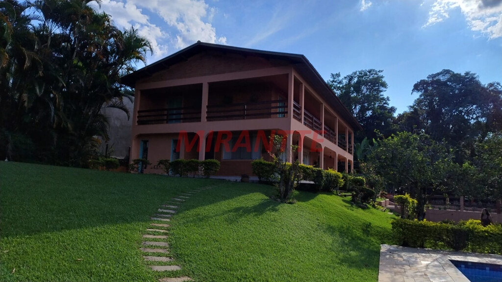 Sobrado de 512m² com 5 quartos em Campos de Mairiporã Gleba I