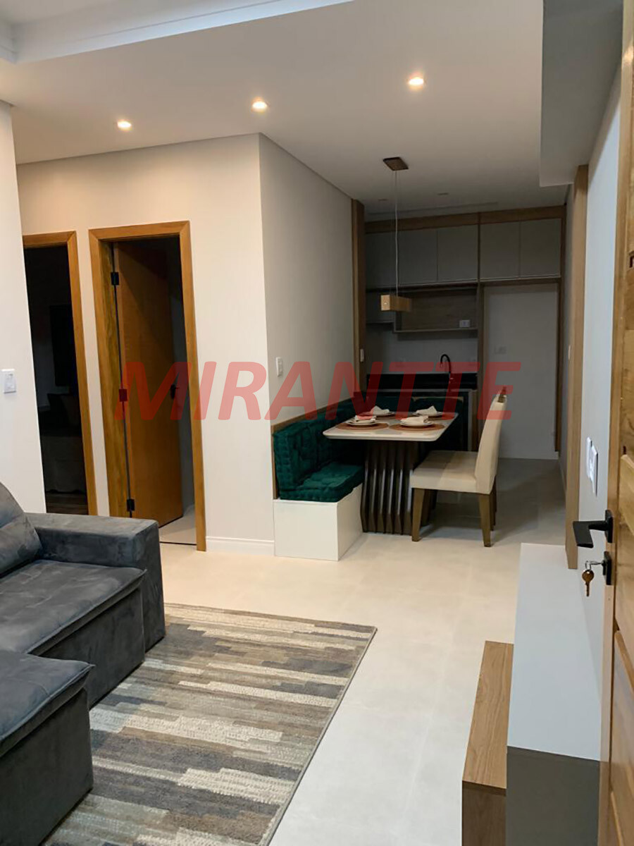 Apartamento de 43m² com 2 quartos em Jardim Brasil