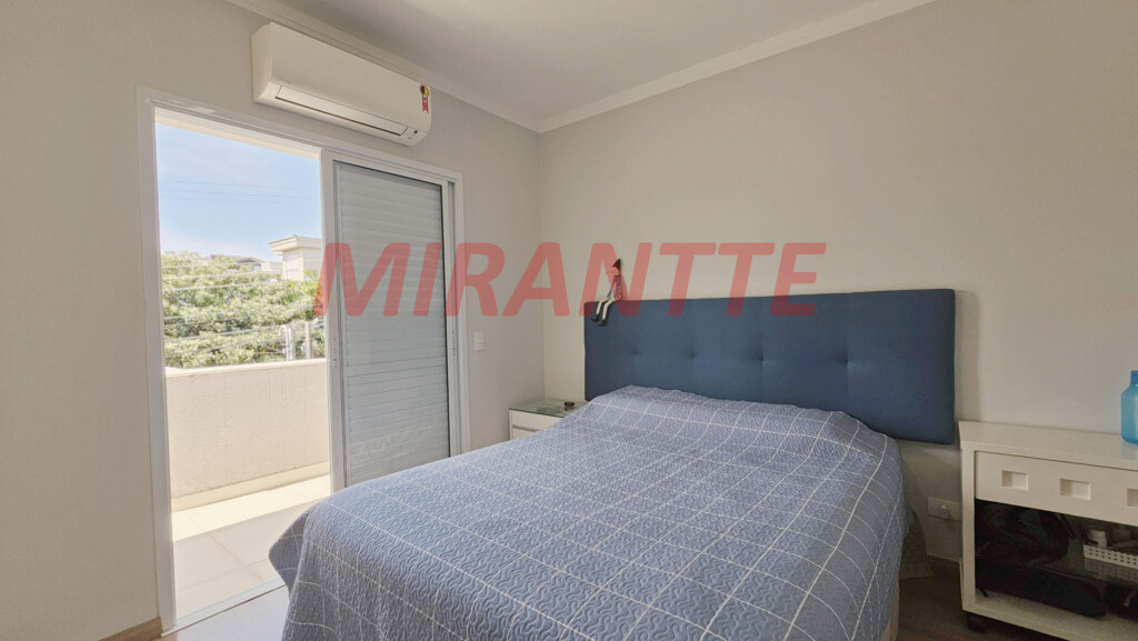 Cond. fechado de 300m² com 4 quartos em Alphaville