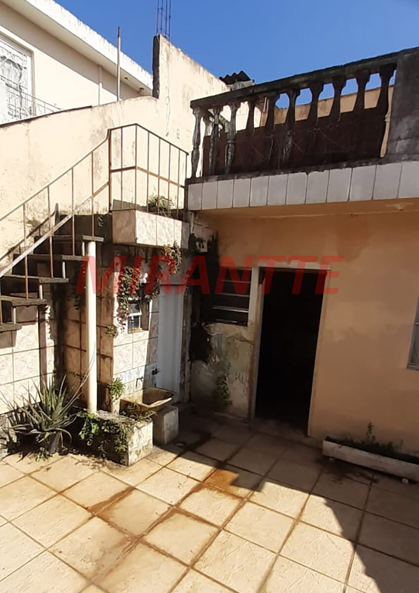 Sobrado de 131m² com 3 quartos em Vila Nivi