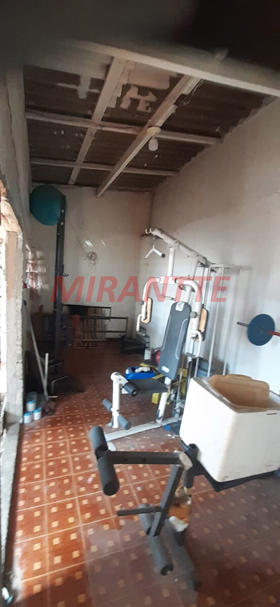 Sobrado de 131m² com 3 quartos em Vila Nivi