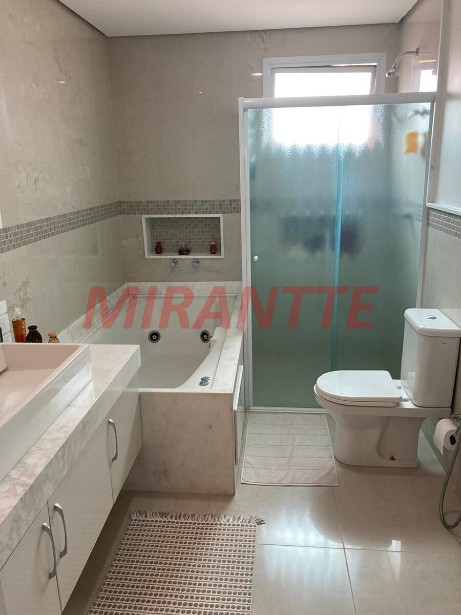 Apartamento de 235m² com 4 quartos em Santana