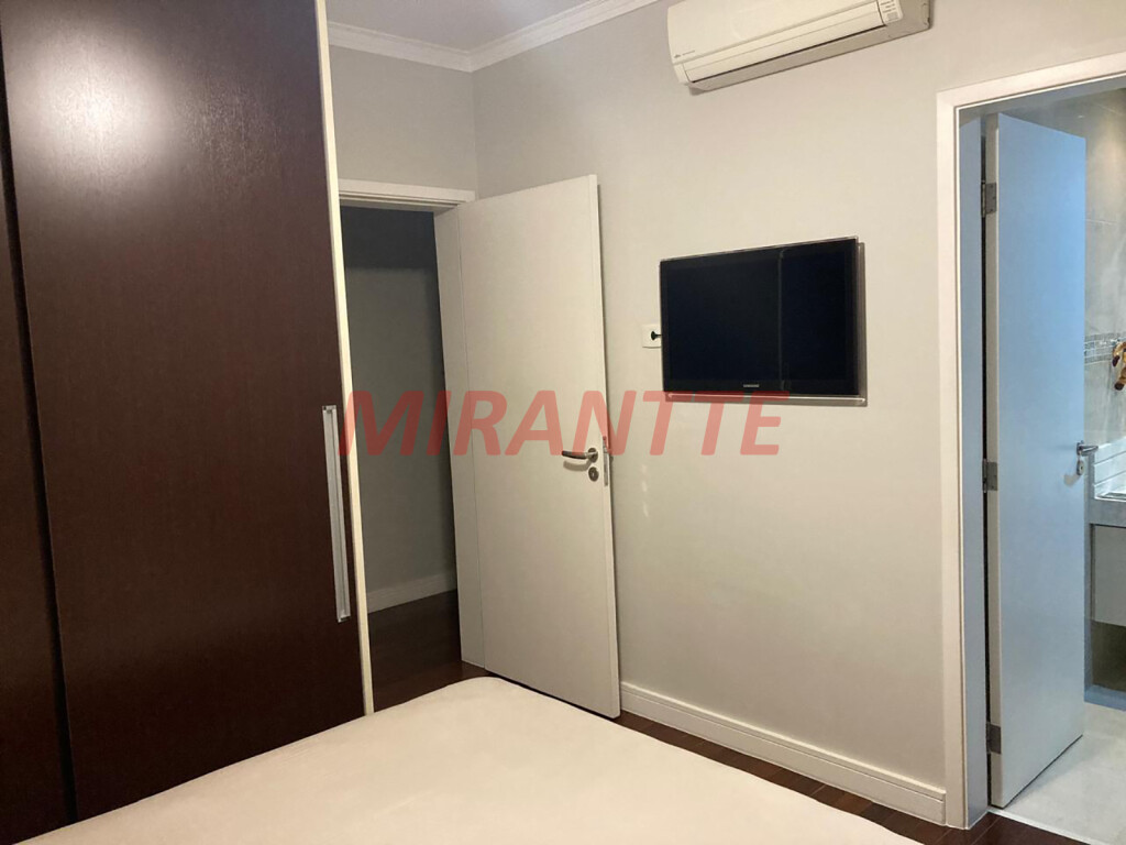 Apartamento de 235m² com 4 quartos em Santana
