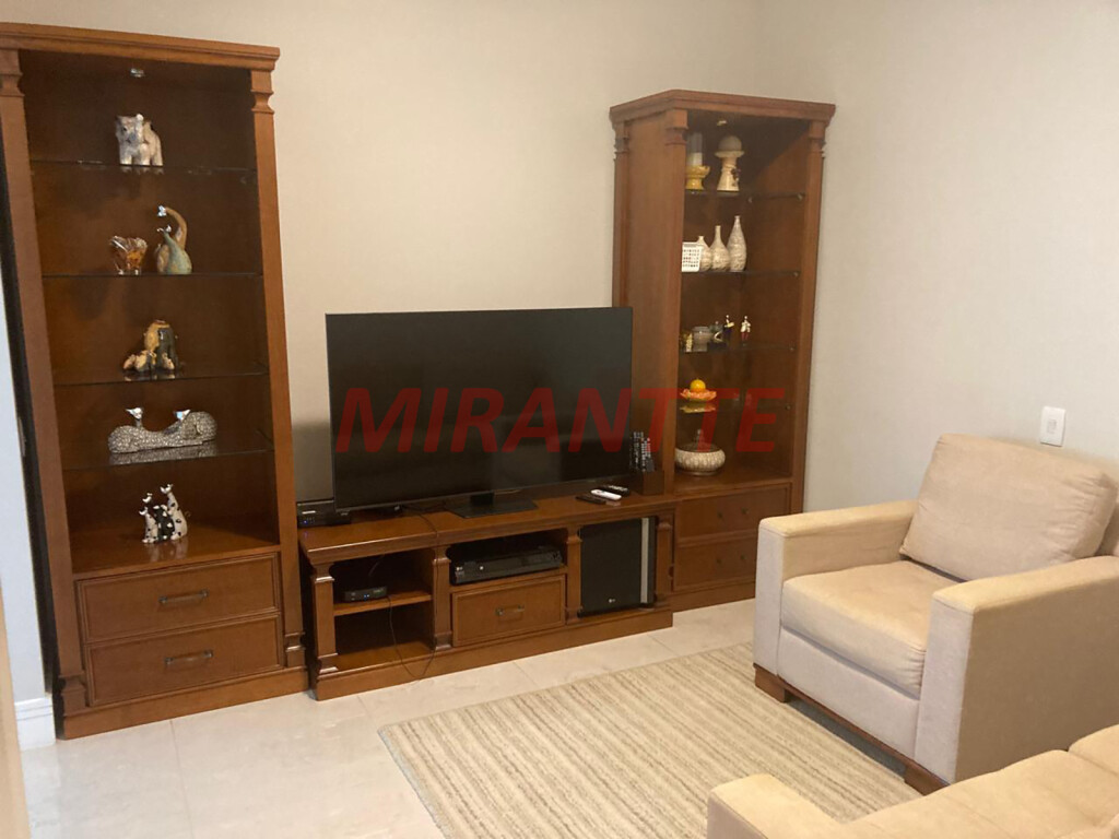 Apartamento de 235m² com 4 quartos em Santana
