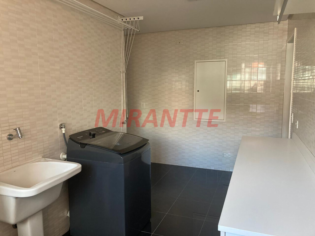 Apartamento de 235m² com 4 quartos em Santana