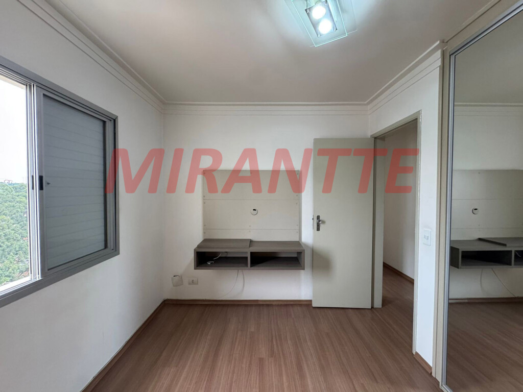 Apartamento de 70m² com 3 quartos em Santa Teresinha