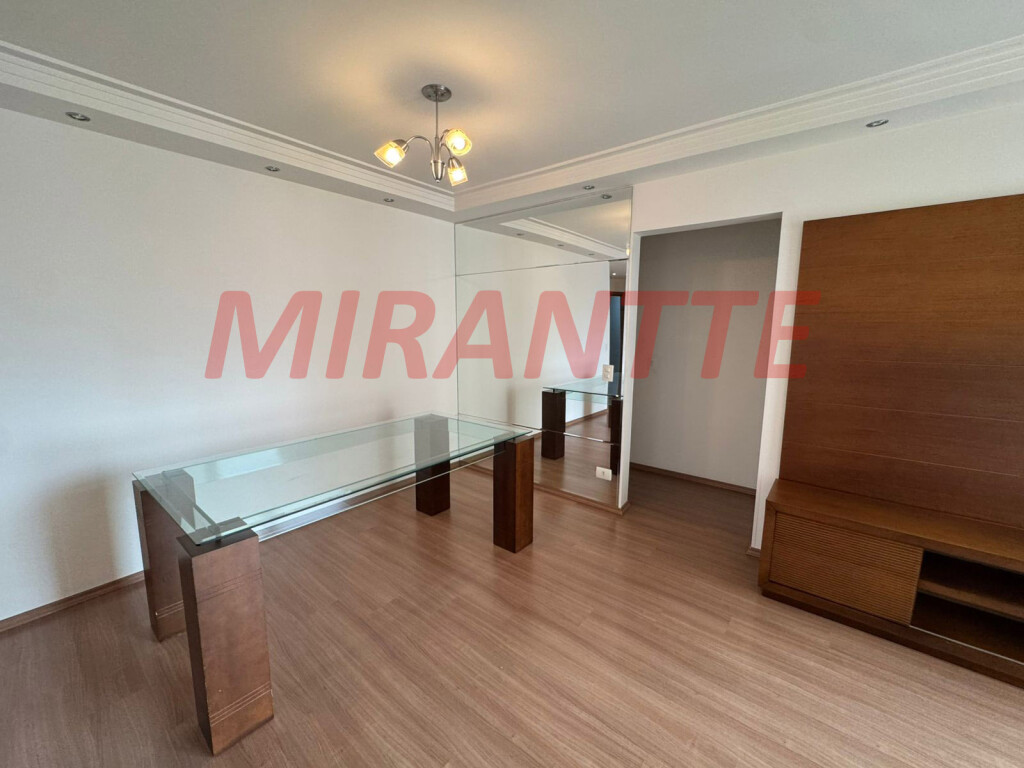 Apartamento de 70m² com 3 quartos em Santa Teresinha