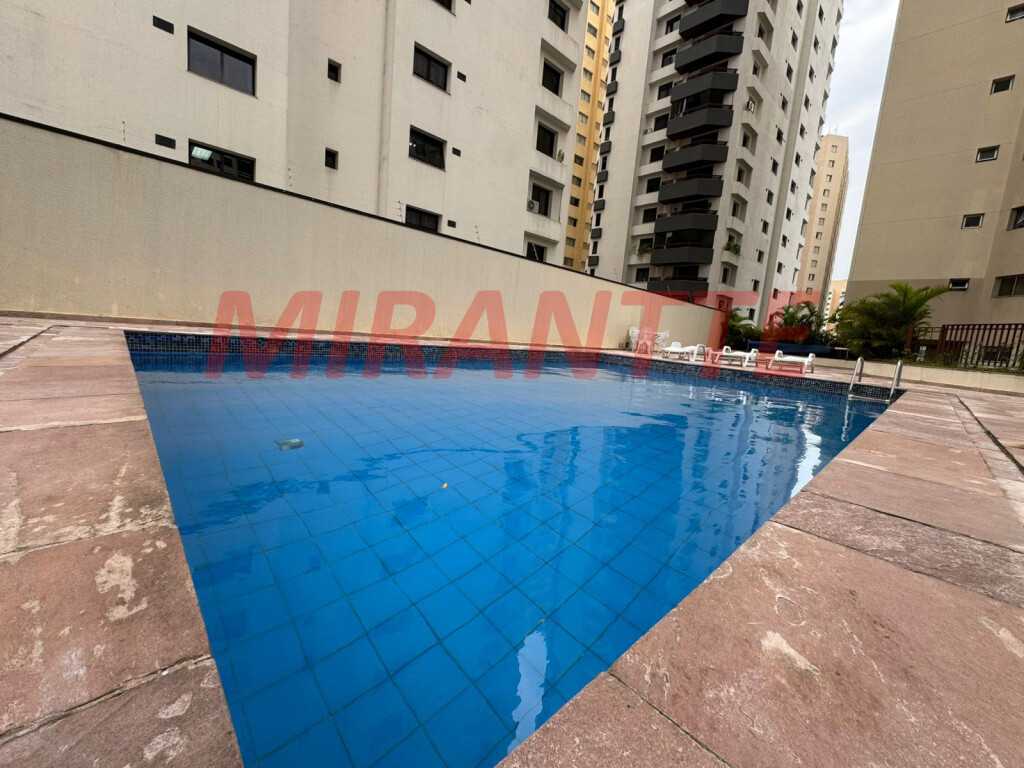 Apartamento de 70m² com 3 quartos em Santa Teresinha