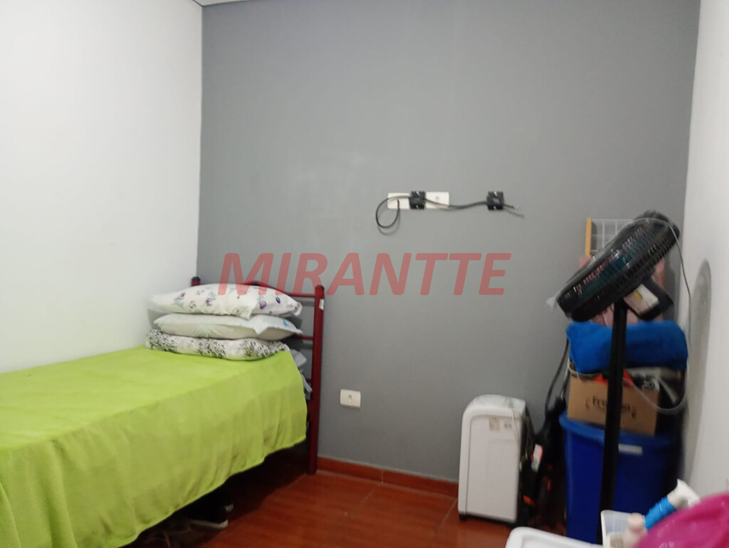 Sobrado com 3 quartos em Vila Ede