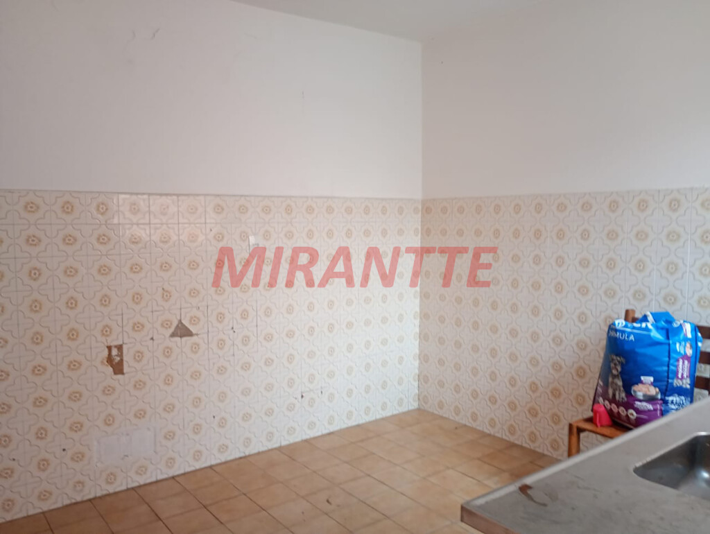 Sobrado com 3 quartos em Vila Ede