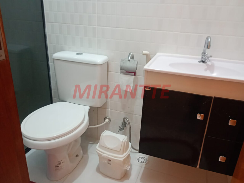 Sobrado com 3 quartos em Vila Ede