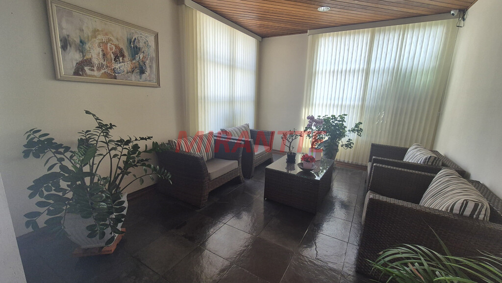 Apartamento de 70m² com 3 quartos em Santana