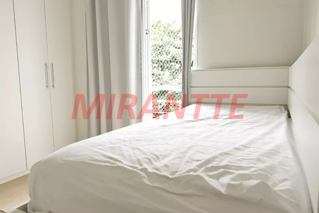 Sobrado de 136m² com 3 quartos em Santana