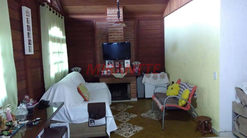 Casa terrea de 200m² com 3 quartos em SANTA INÊS