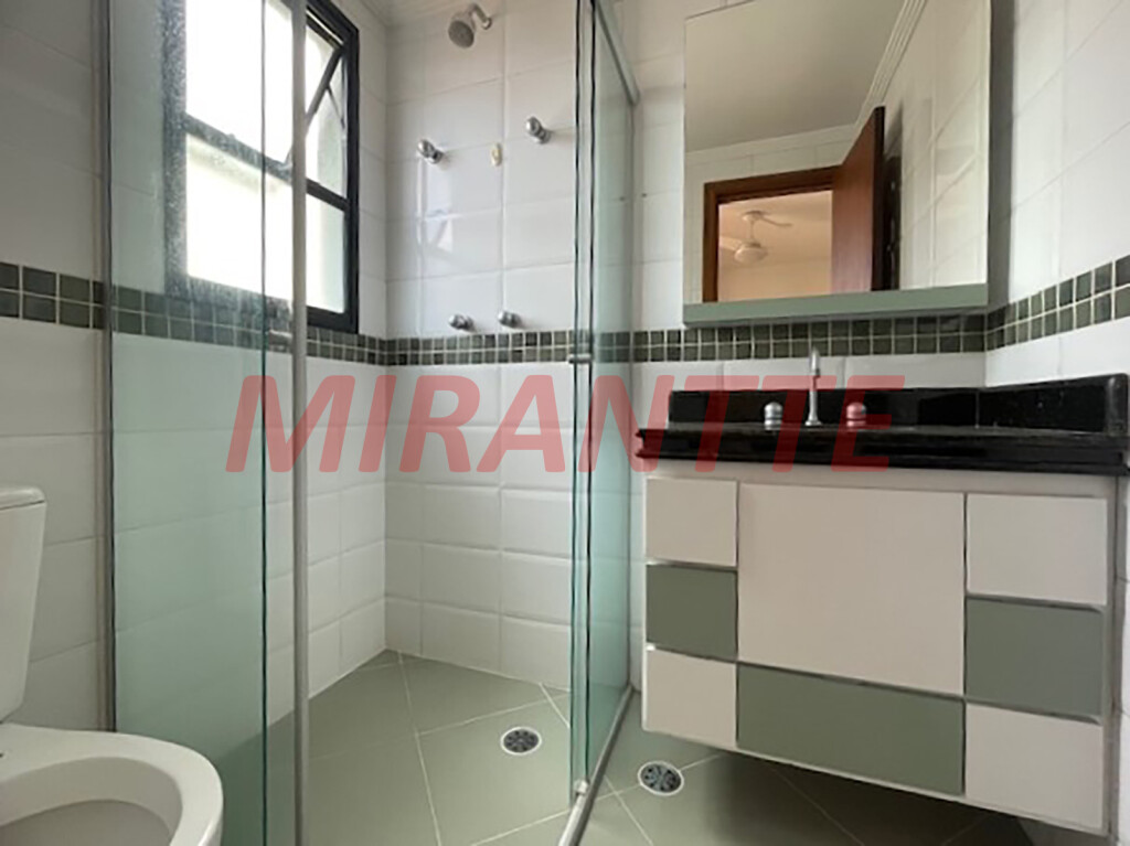 Apartamento de 95m² com 3 quartos em Água Fria