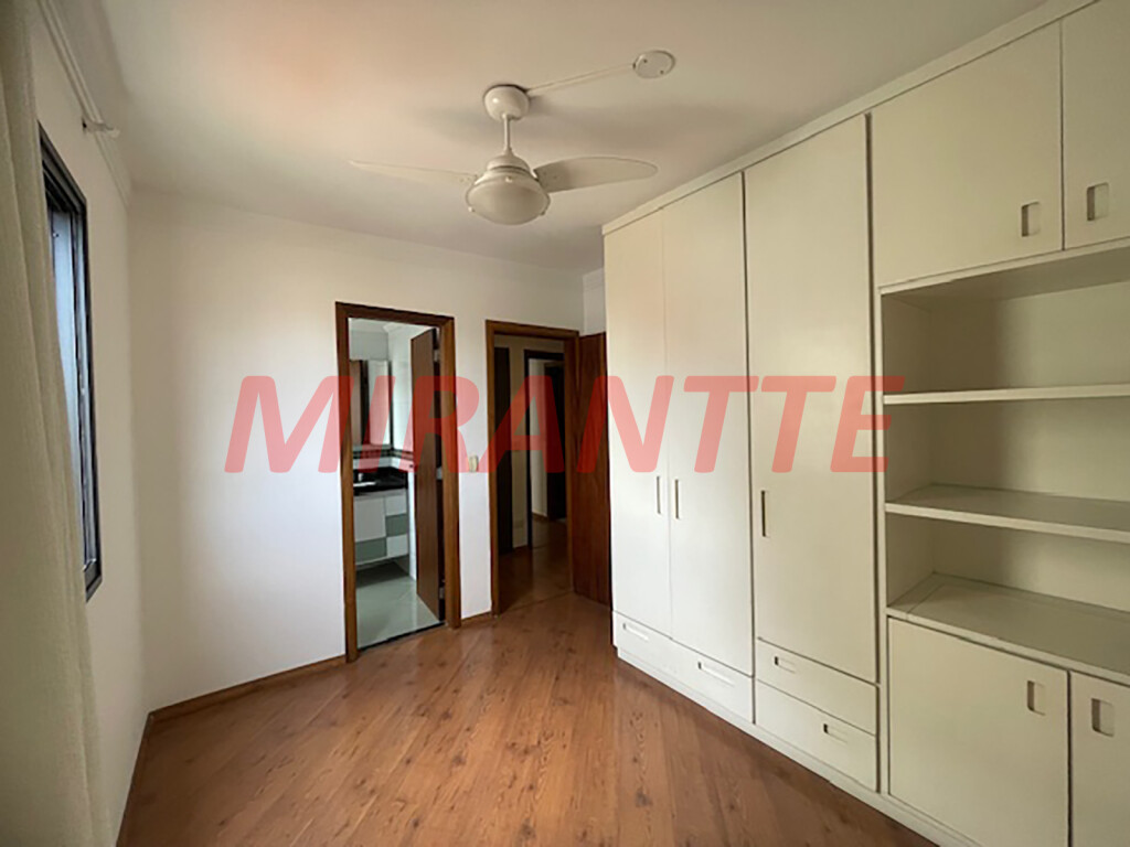 Apartamento de 95m² com 3 quartos em Água Fria