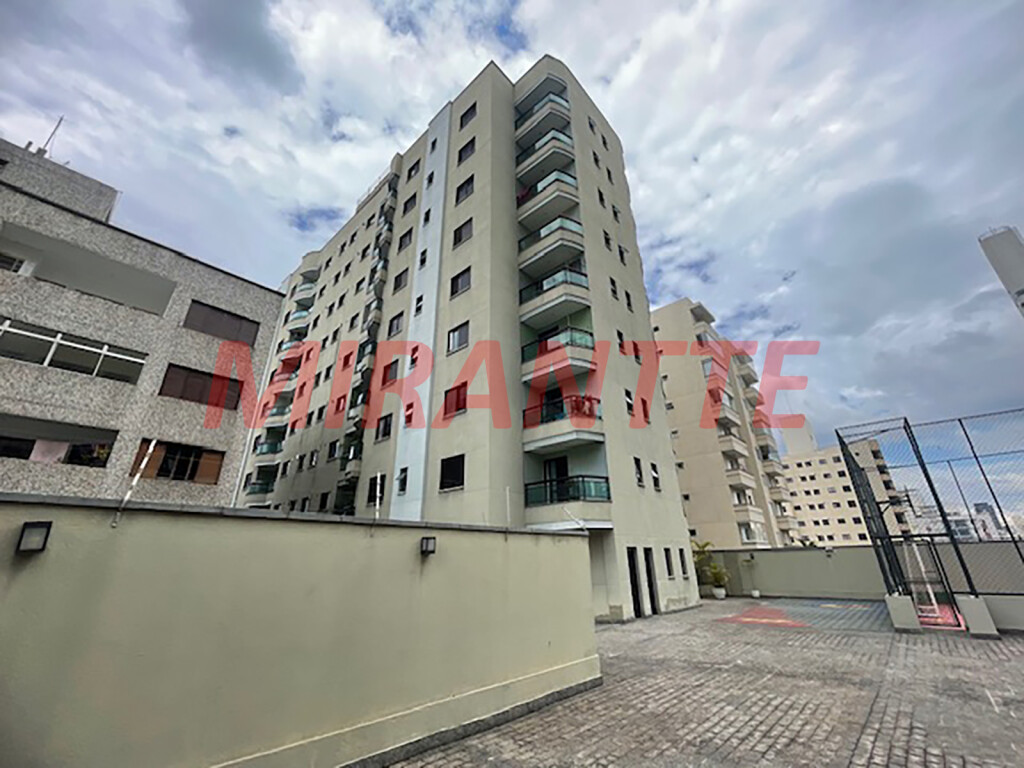 Apartamento de 95m² com 3 quartos em Água Fria