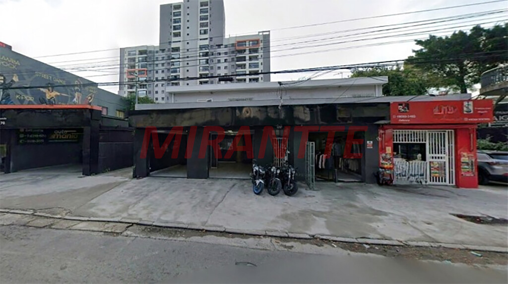 Comercial de 325m² em Parada  Inglesa