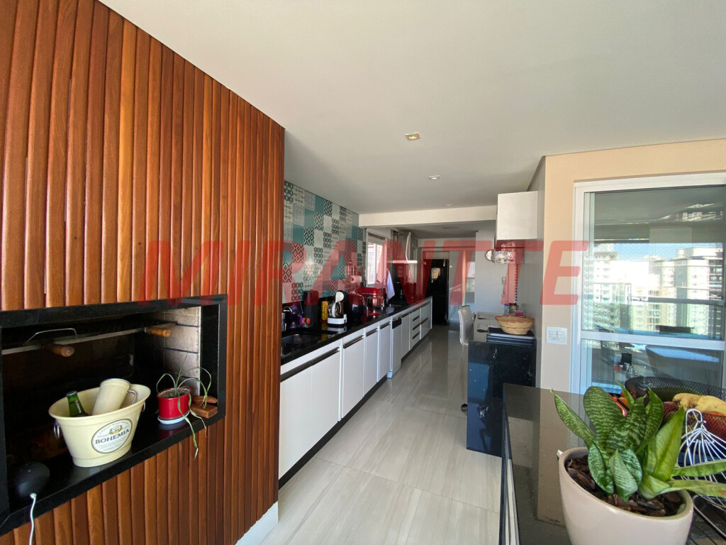 Apartamento de 139m² com 3 quartos em Santa Teresinha