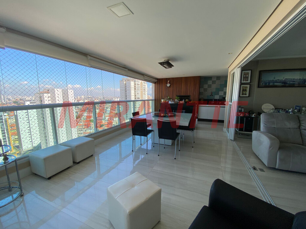 Apartamento de 139m² com 3 quartos em Santa Teresinha