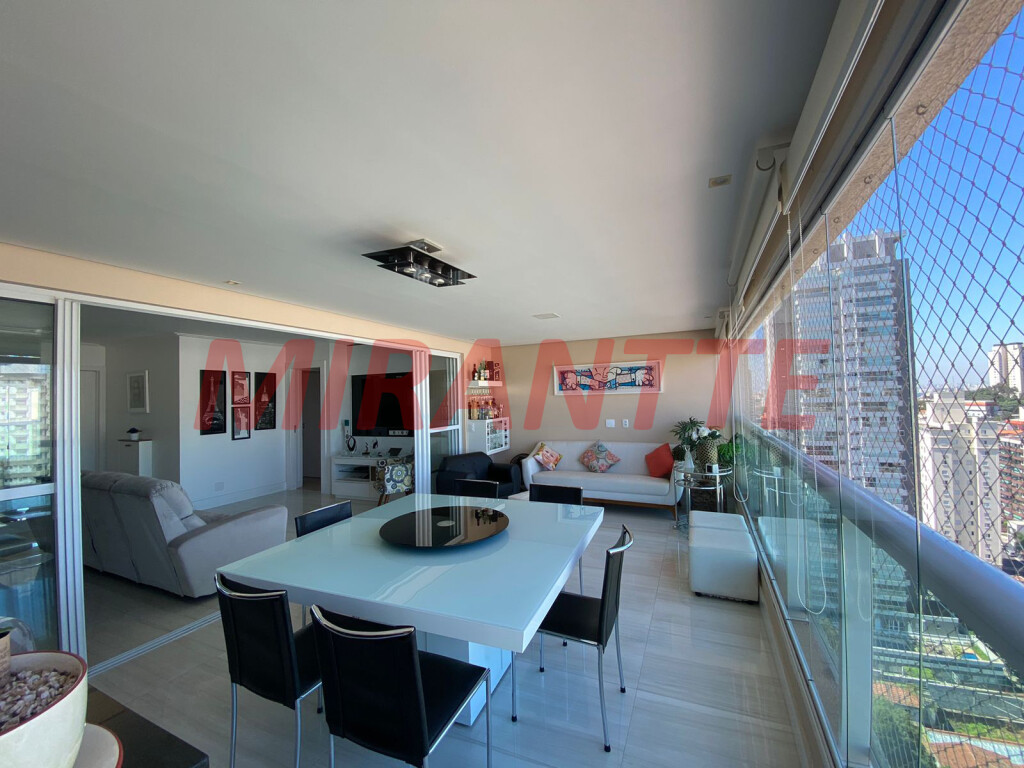 Apartamento de 139m² com 3 quartos em Santa Teresinha