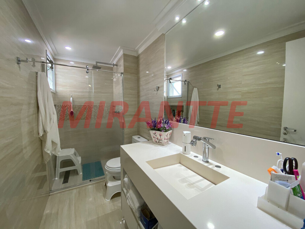 Apartamento de 139m² com 3 quartos em Santa Teresinha