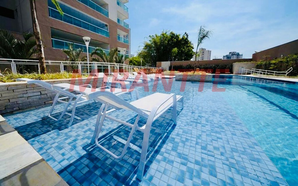 Apartamento de 139m² com 3 quartos em Santa Teresinha