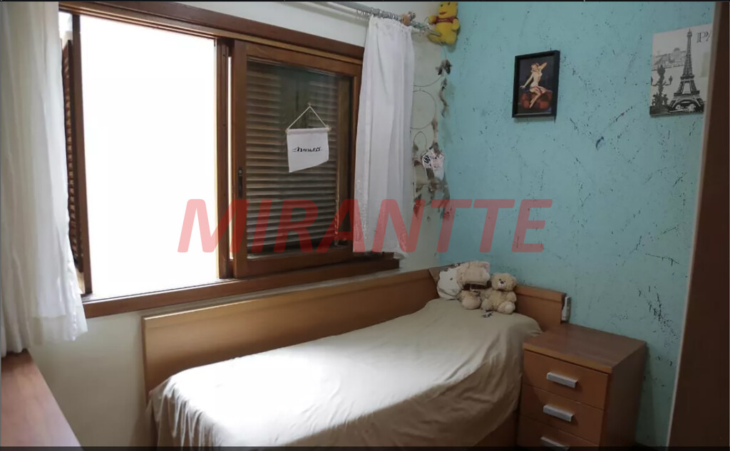 Casa terrea de 440m² com 4 quartos em Vila Carolina